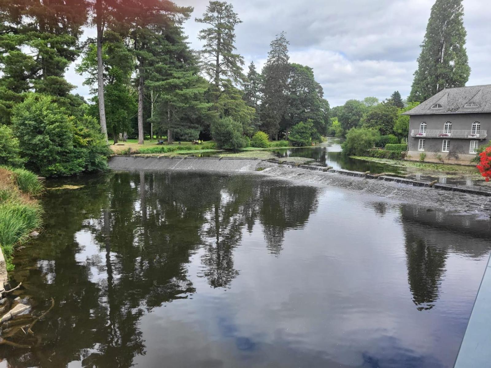 Gite De La Muse Centre Ville - Jardin Sérent Екстериор снимка